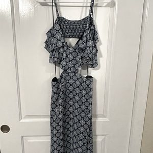 Hashtag dress size L with cut outs